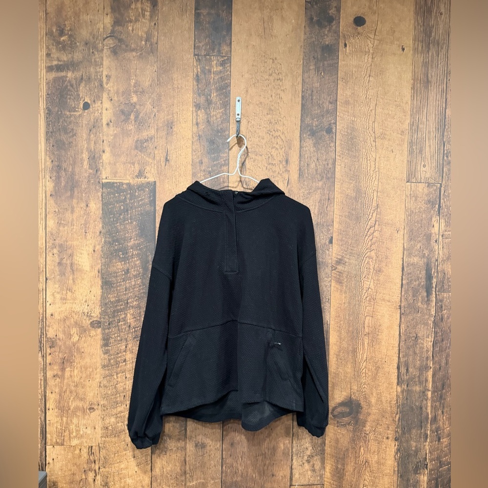 7diamonds black textured hoodie medium